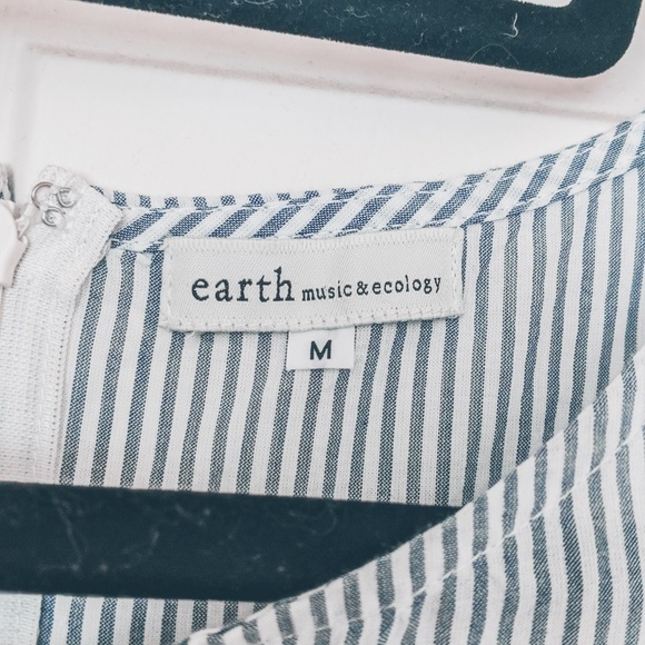 Summer Dress - Picture 3 of 4